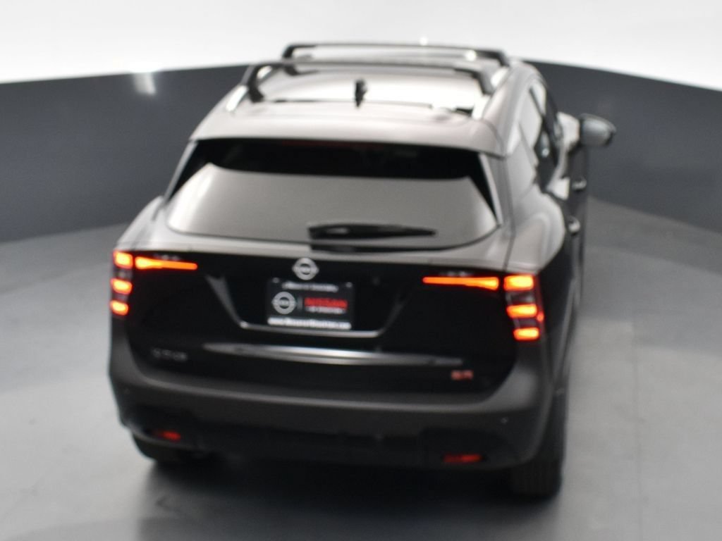 New 2026 Nissan Kicks SR FWD image 50