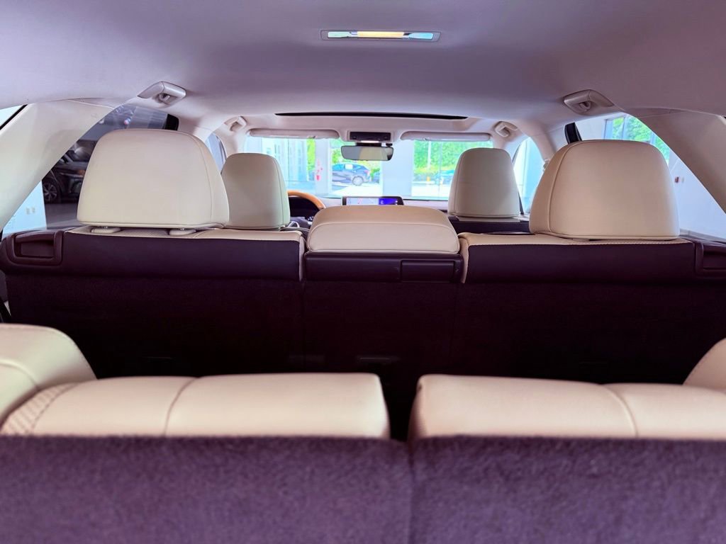 Used 2018 Lexus RX 350L AWD image 13