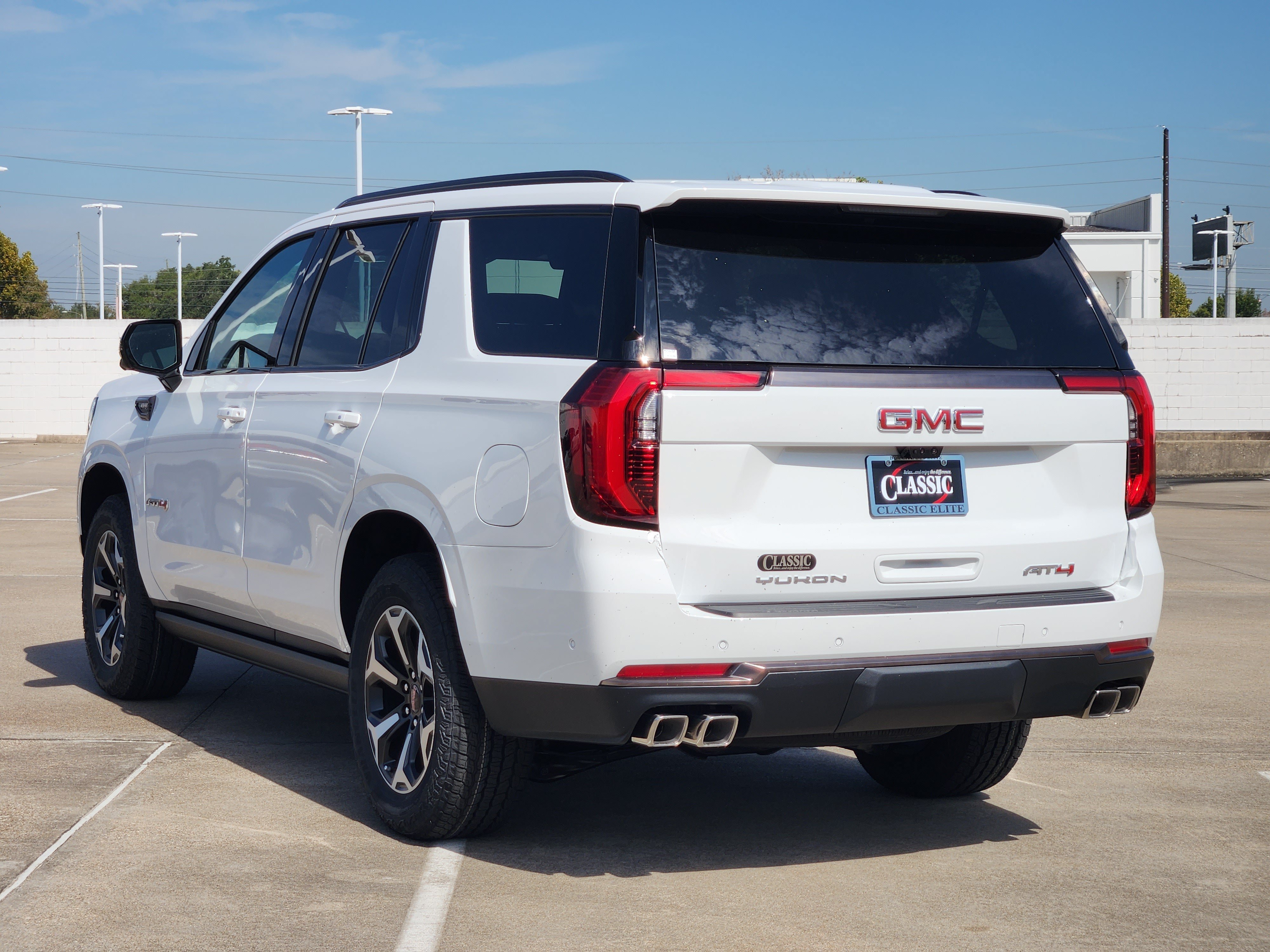 New 2027 GMC Yukon AT4 Ultimate AWD/4WD image 3