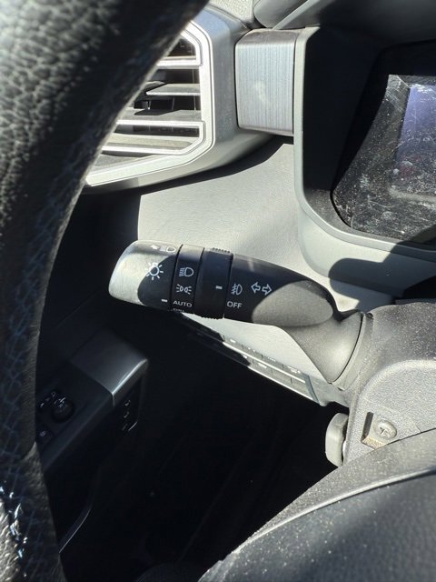 Used 2022 Toyota Tundra Platinum w/ Advanced Package image 21