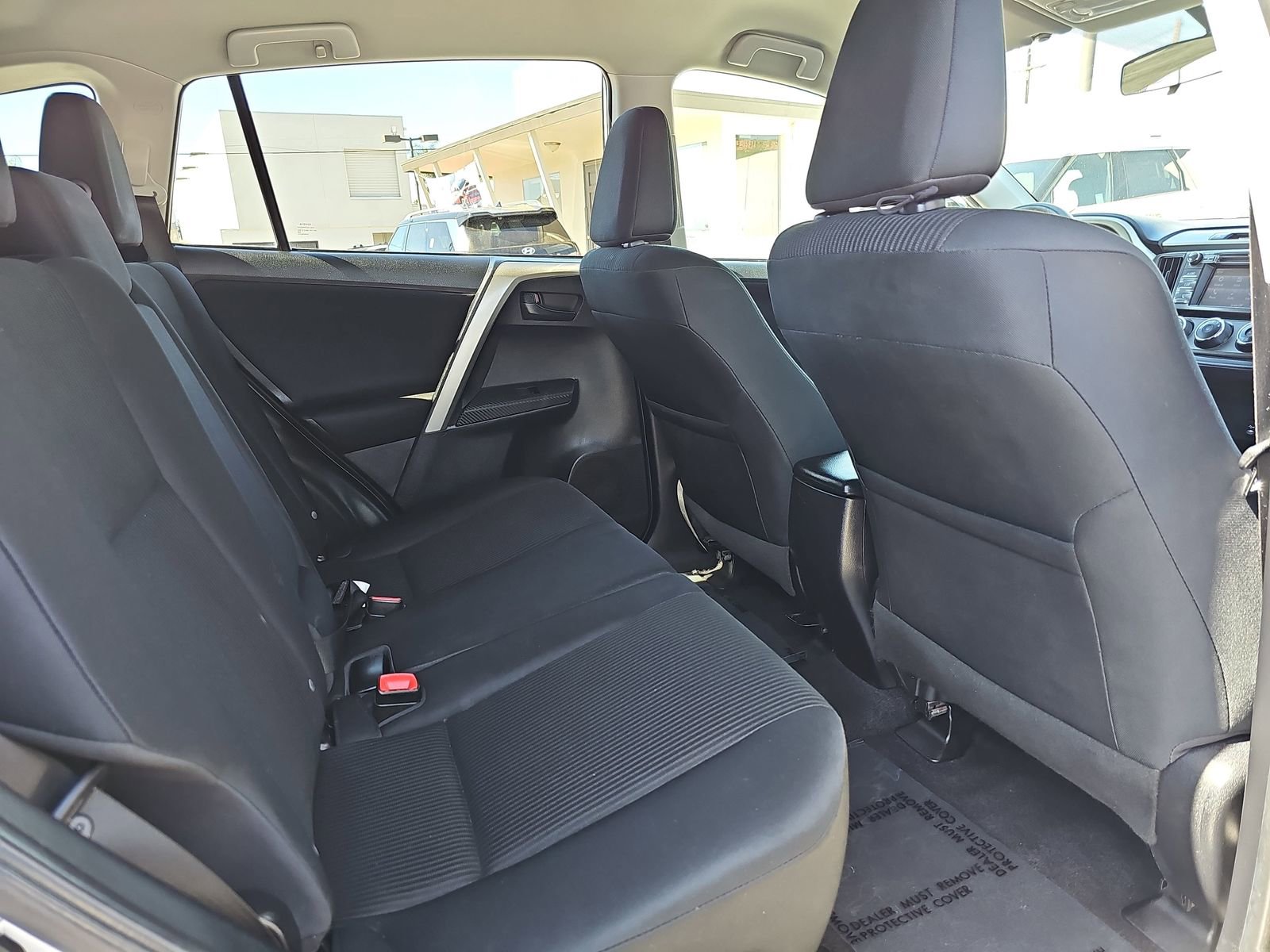 Used 2015 Toyota RAV4 LE image 11