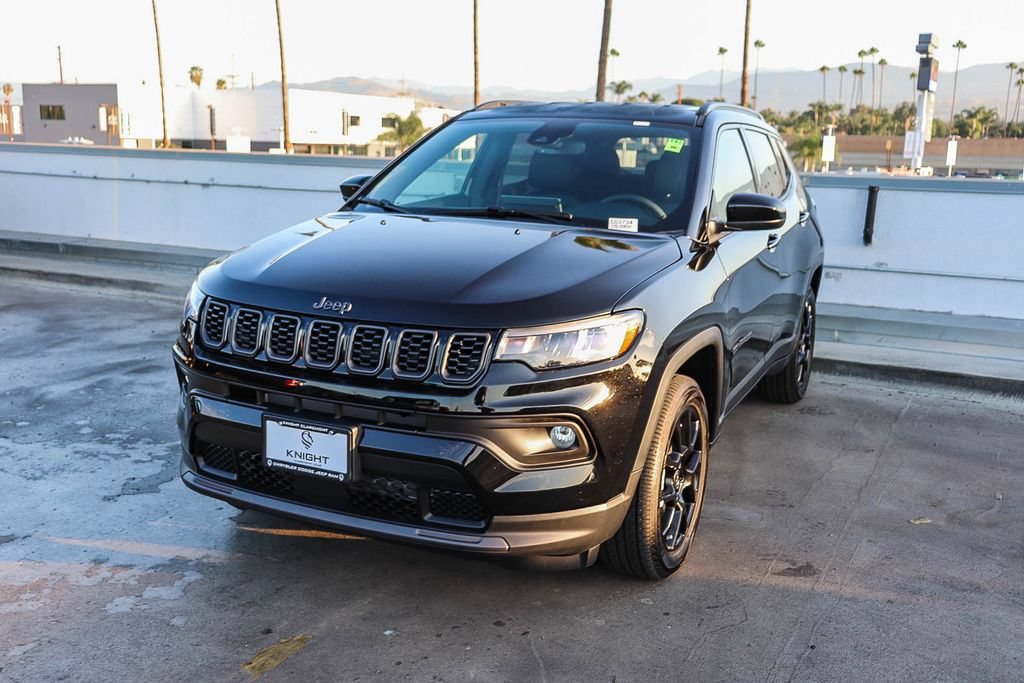 New 2026 Jeep Compass Latitude AWD/4WD image 4
