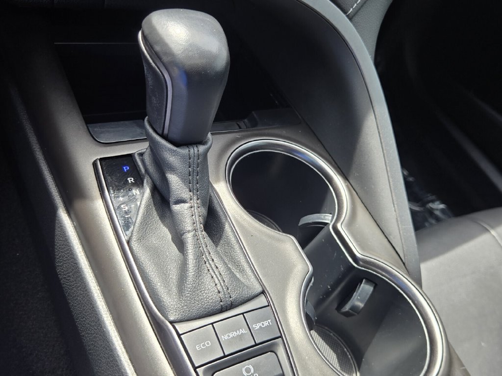 Used 2022 Toyota Camry XSE w/ Navigation Package FWD image 20
