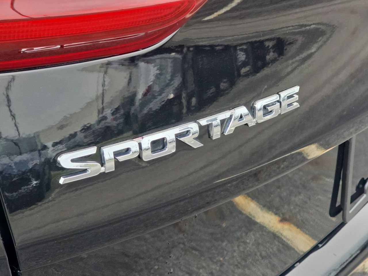 Used 2020 Kia Sportage LX FWD image 31