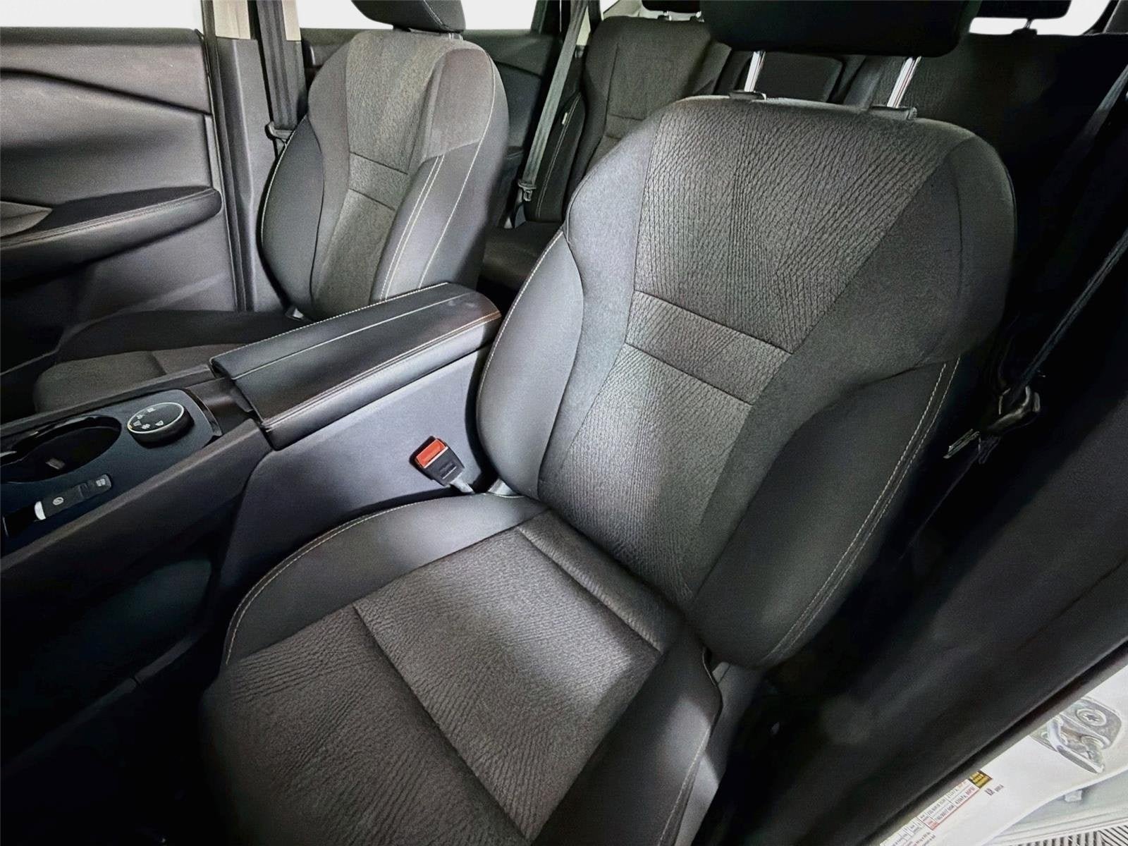 Certified 2024 Nissan Rogue SV AWD/4WD image 11