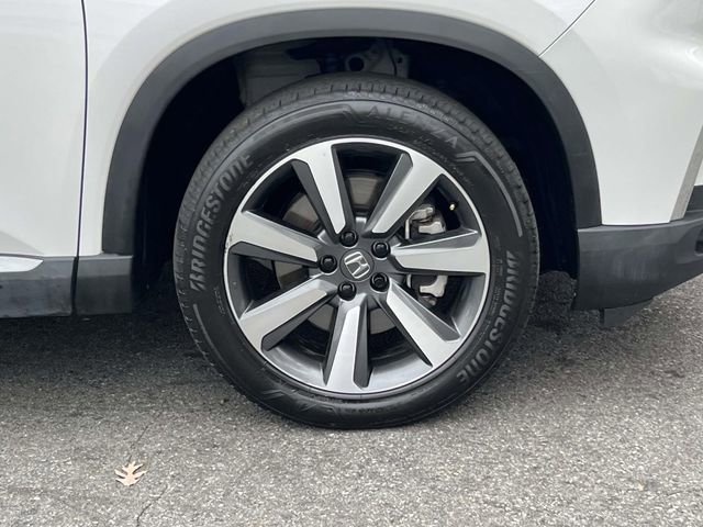 Used 2023 Honda Pilot Touring image 7