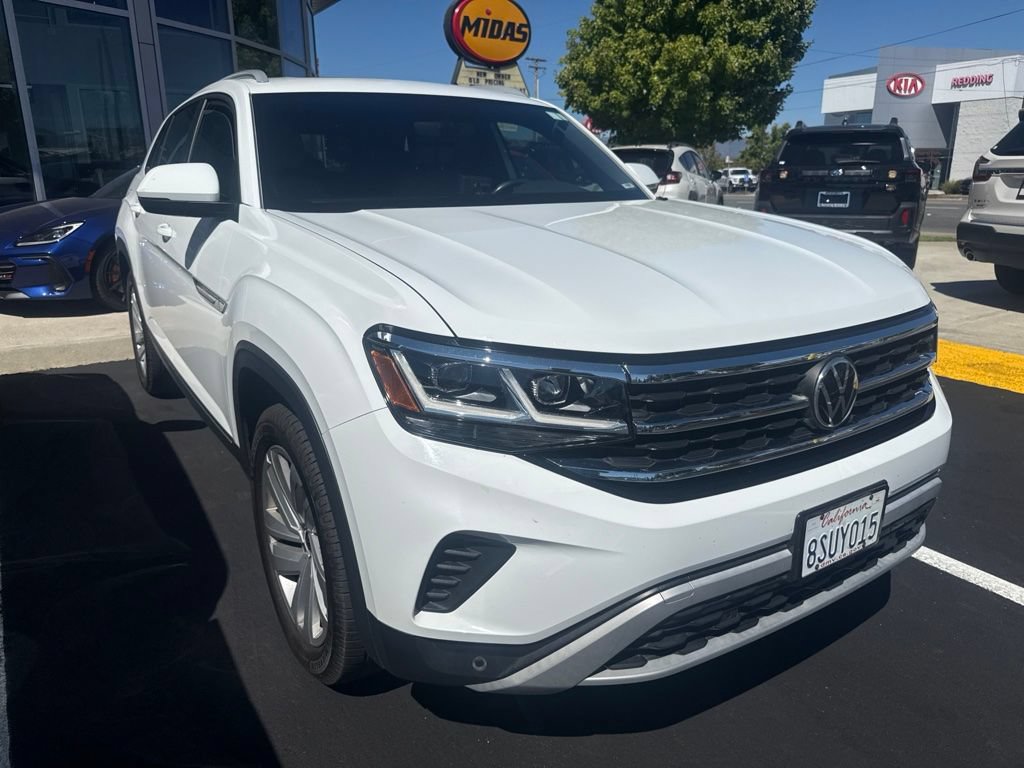 Used 2020 Volkswagen Atlas Cross Sport SE w/ Panoramic Sunroof Package FWD image 6