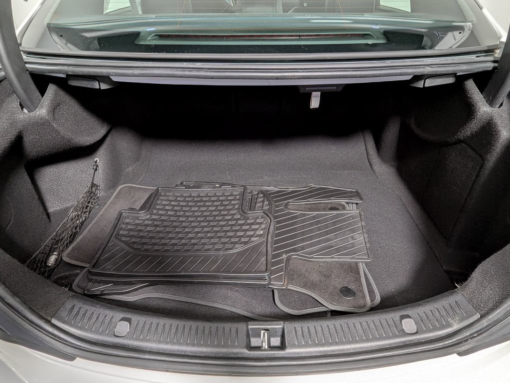 Used 2022 Mercedes-Benz E 350 4MATIC Sedan image 43