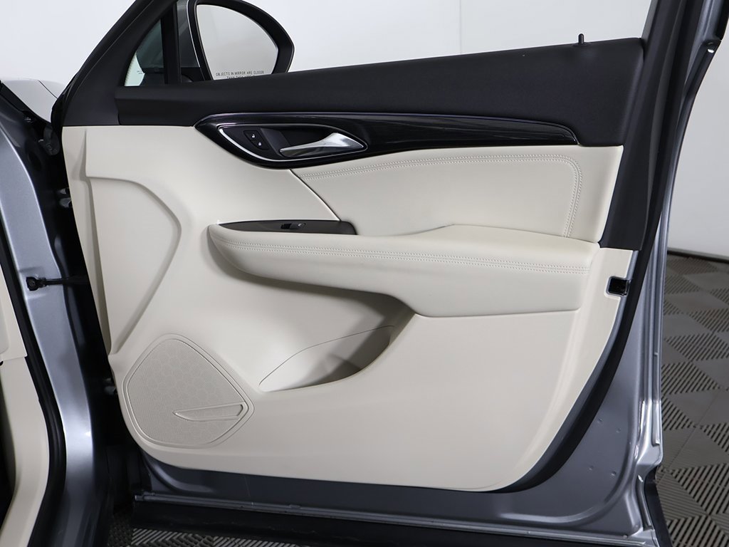 Used 2023 Buick Envision Preferred image 24