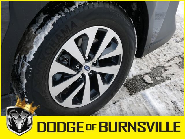 Used 2024 Subaru Outback Premium image 10