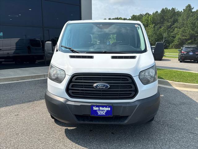 Used 2017 Ford Transit 150 130 Low Roof RWD image 2
