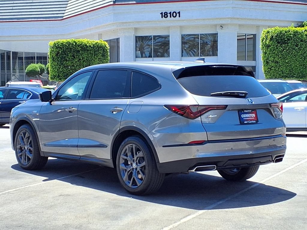 Used 2023 Acura MDX A-Spec AWD/4WD image 2