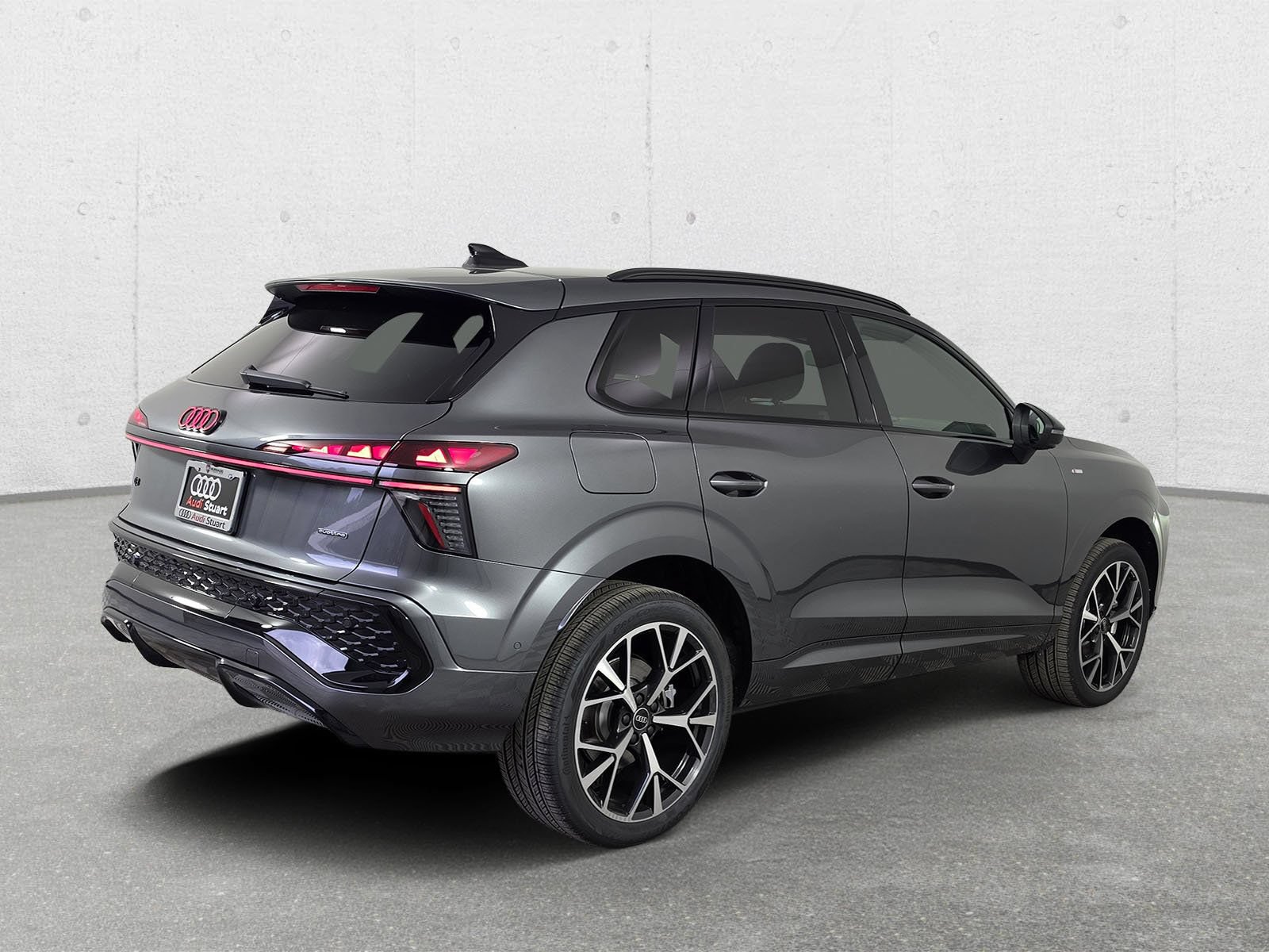New 2026 Audi Q3 quattro 2.0T AWD/4WD image 6