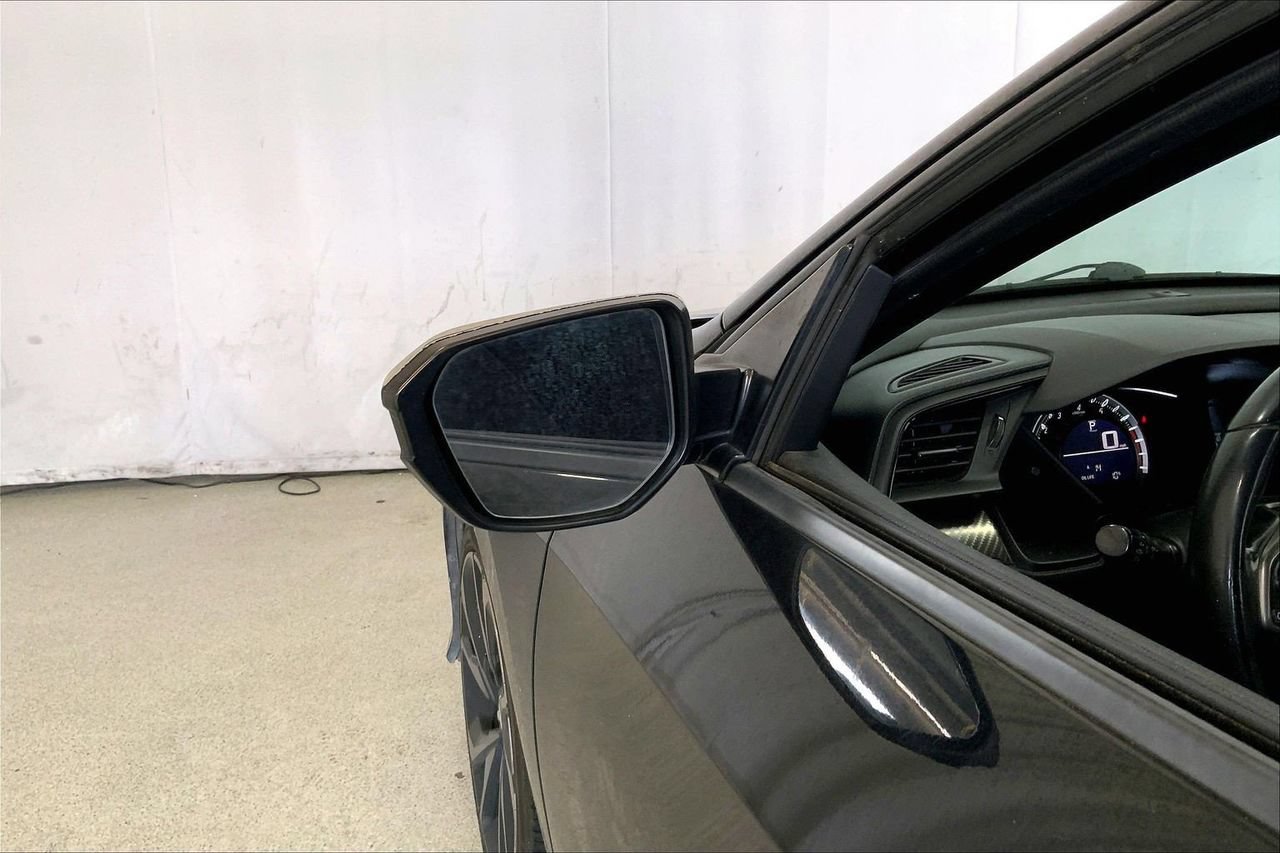 Used 2018 Honda Civic Sport image 10