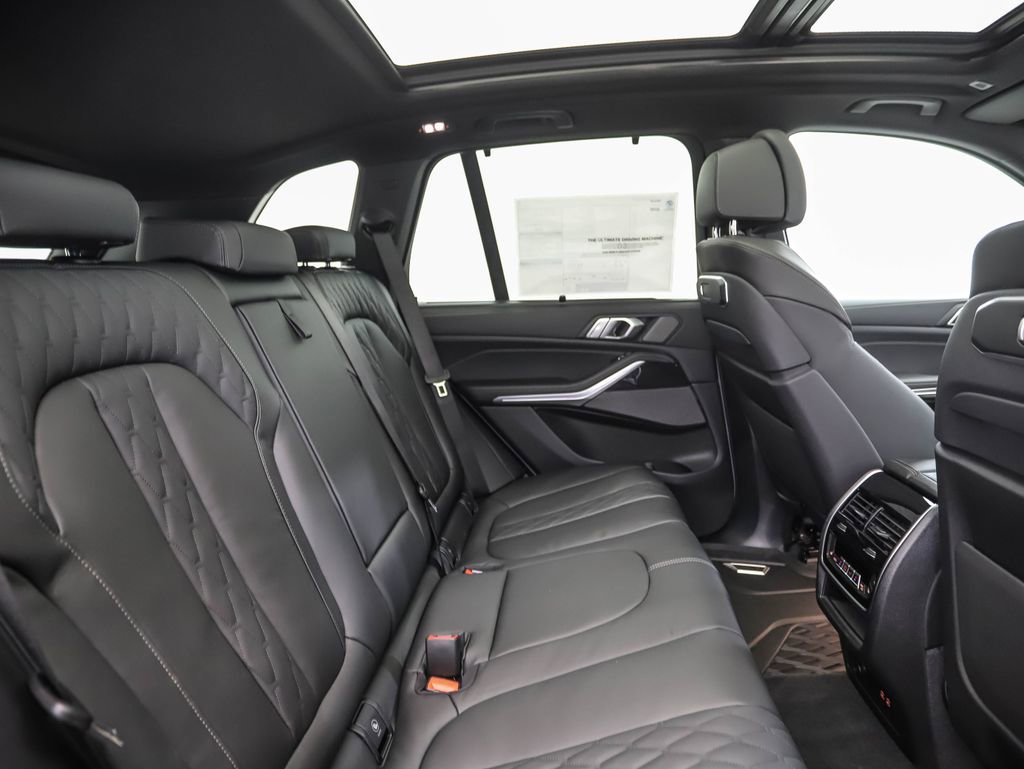 New 2026 BMW X5 xDrive40i w/ Executive Package image 26