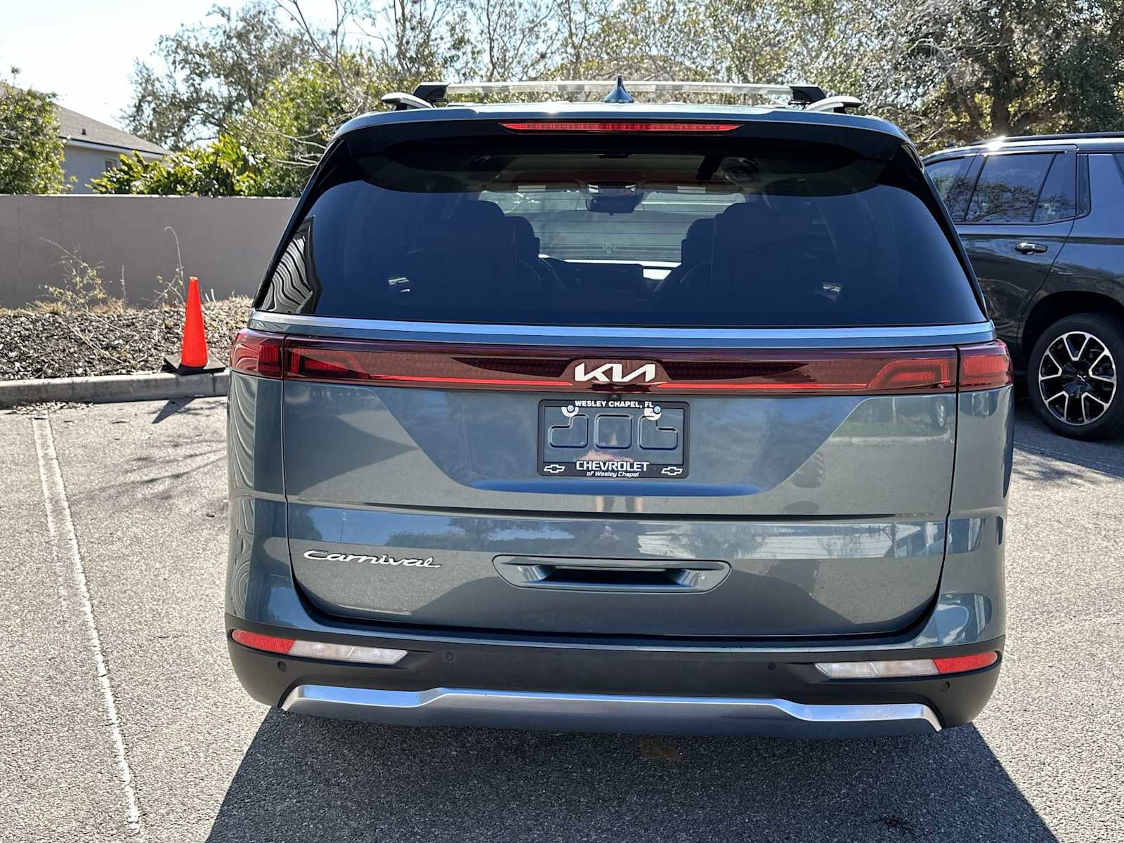 Used 2022 Kia Carnival SX image 5