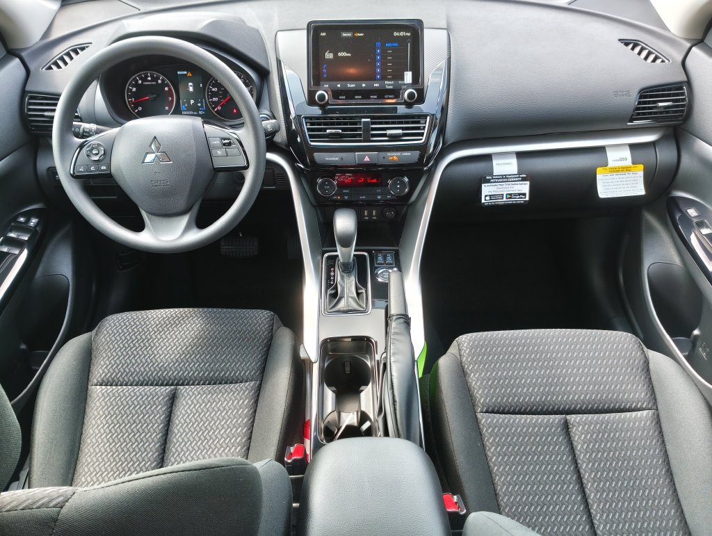 New 2026 Mitsubishi Eclipse Cross LE AWD/4WD image 2