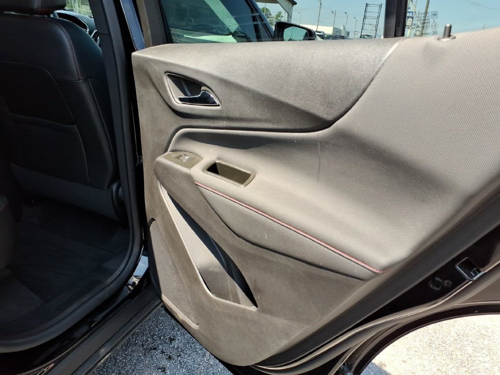 Used 2024 Chevrolet Equinox RS FWD image 13