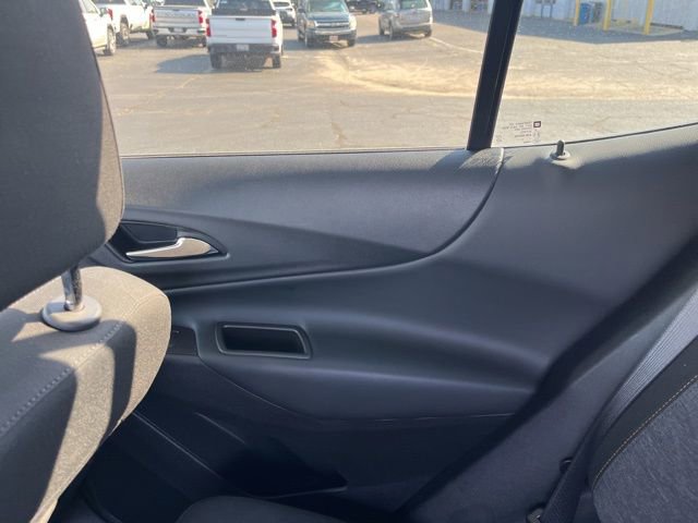 Used 2023 Chevrolet Equinox LT AWD/4WD image 13