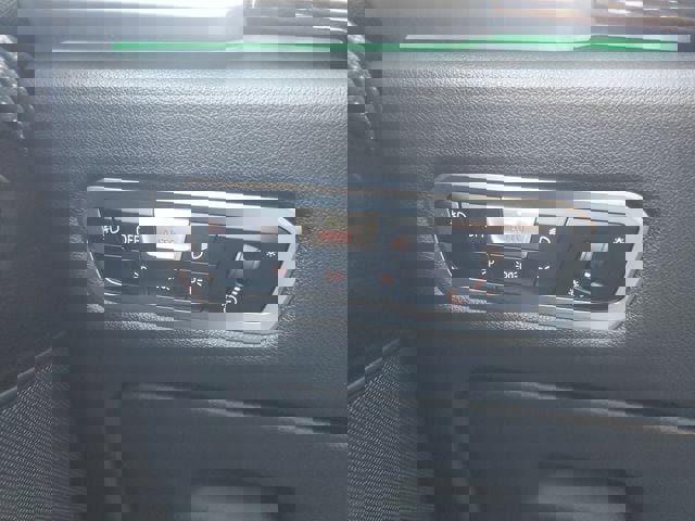 Used 2019 BMW X5 xDrive40i w/ Convenience Package image 32