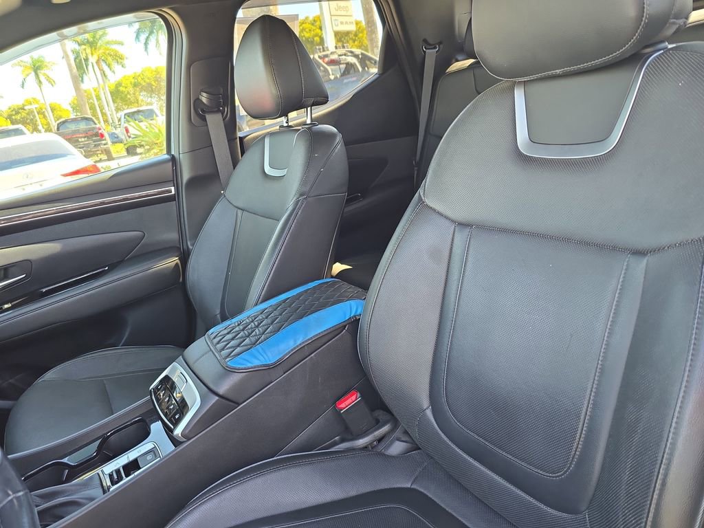 Used 2022 Hyundai Santa Cruz Limited image 15