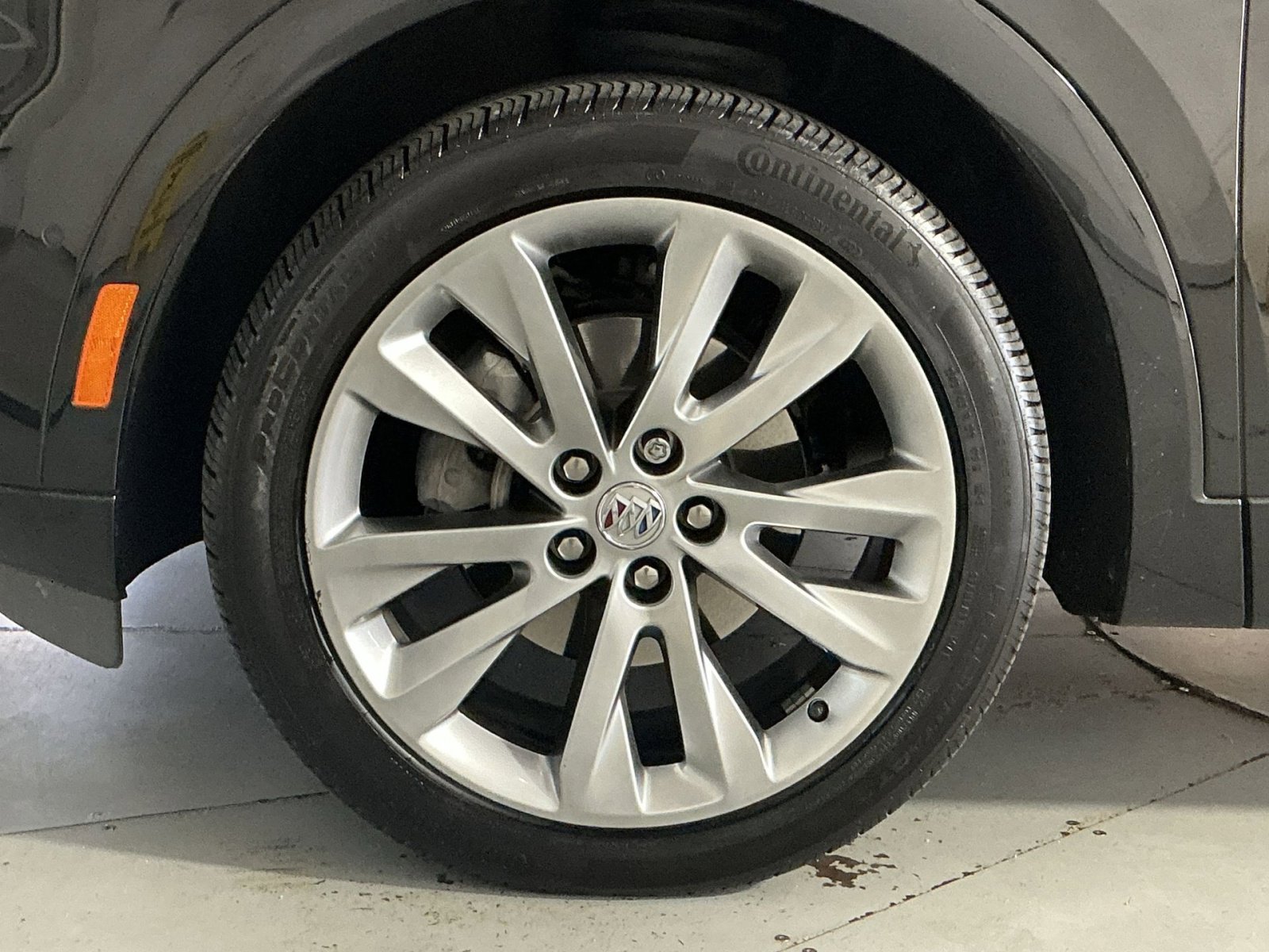 Used 2023 Buick Envision Avenir image 20