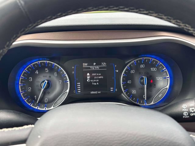 Used 2023 Chrysler Voyager LX FWD image 18
