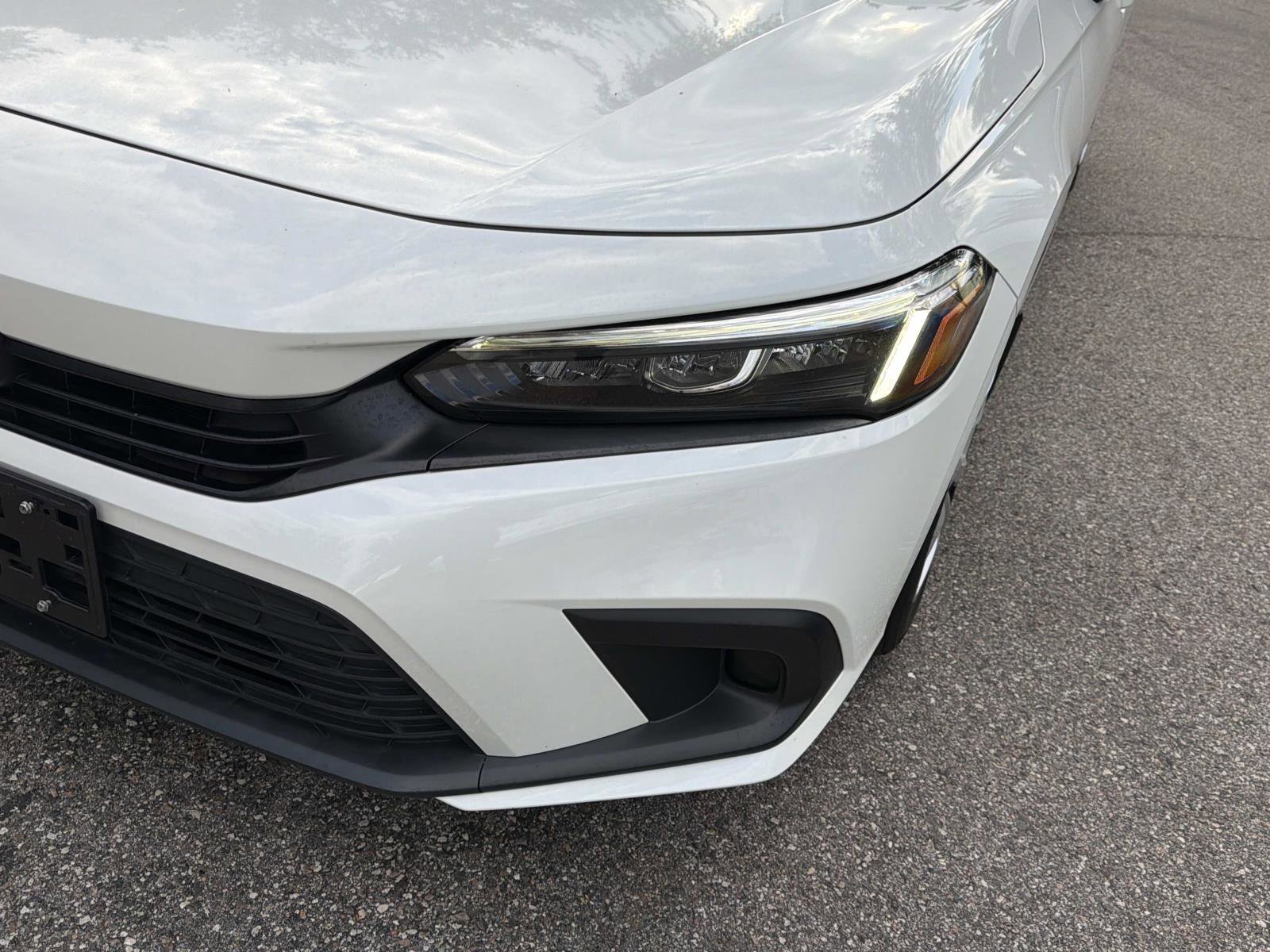 Used 2022 Honda Civic LX image 9