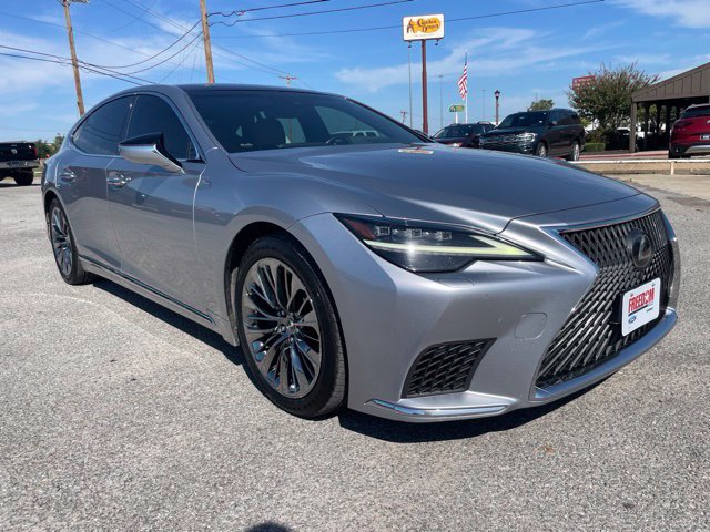 Used 2022 Lexus LS 500 w/ Interior Upgrade Package RWD image 3