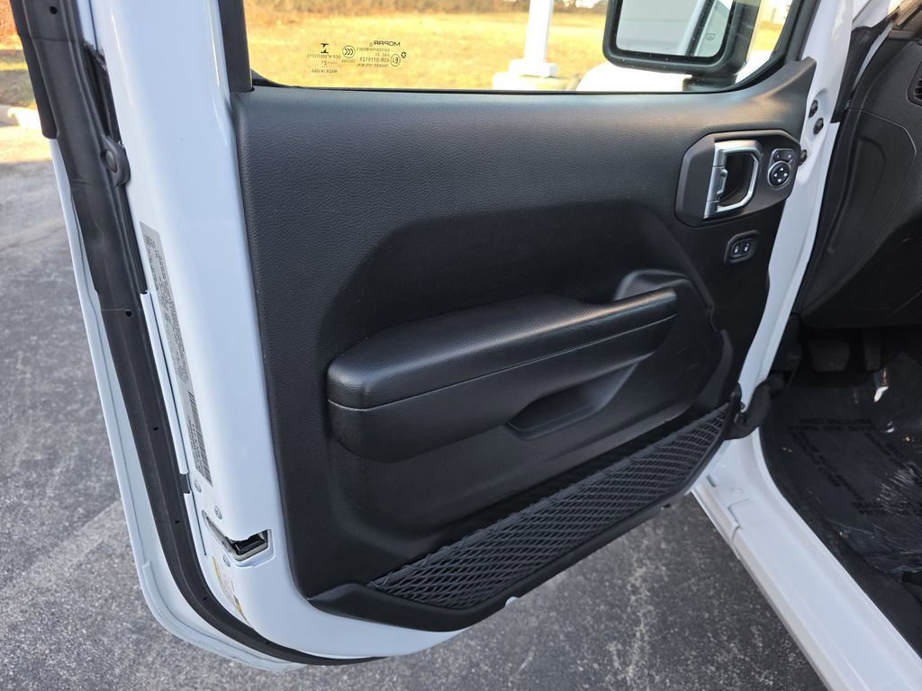Used 2021 Jeep Wrangler Sport S image 18