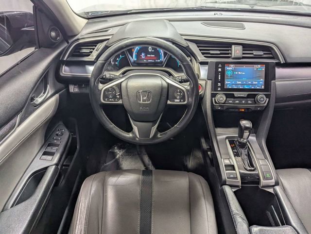 Used 2017 Honda Civic Touring image 7