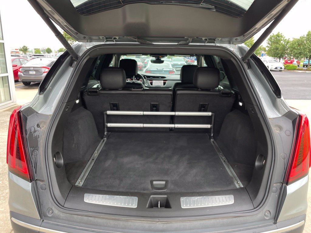 Used 2023 Cadillac XT5 Premium Luxury w/ Technology Package AWD/4WD image 14