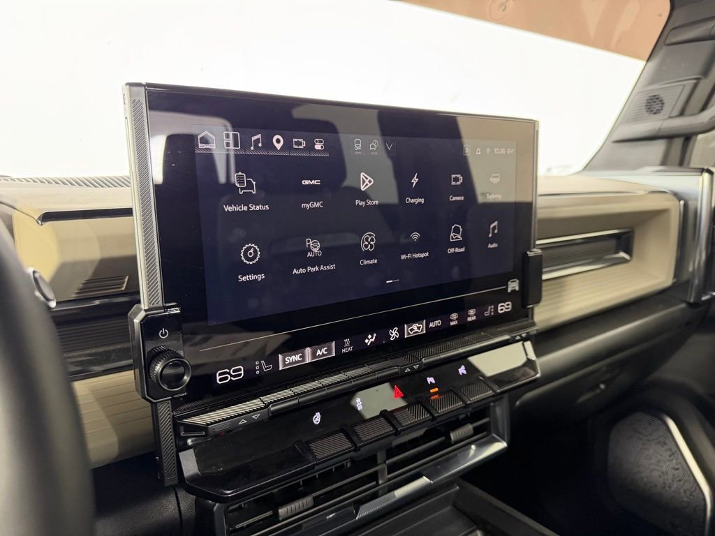Used 2026 GMC Hummer EV 4x4 Crew Cab image 15