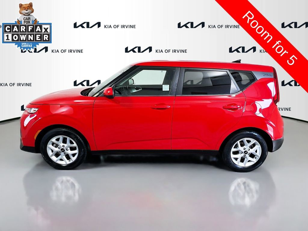Certified 2022 Kia Soul LX w/ Technology Package FWD image 5
