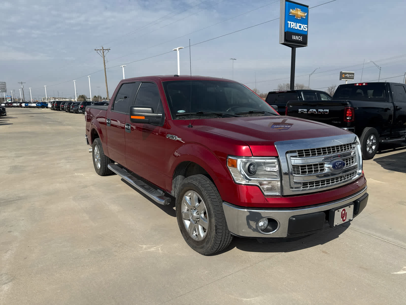 Used 2014 Ford F150 XLT w/ Equipment Group 302A Luxury image 4