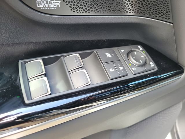 New 2026 Lexus LX 600 4WD w/ Premium Package image 20