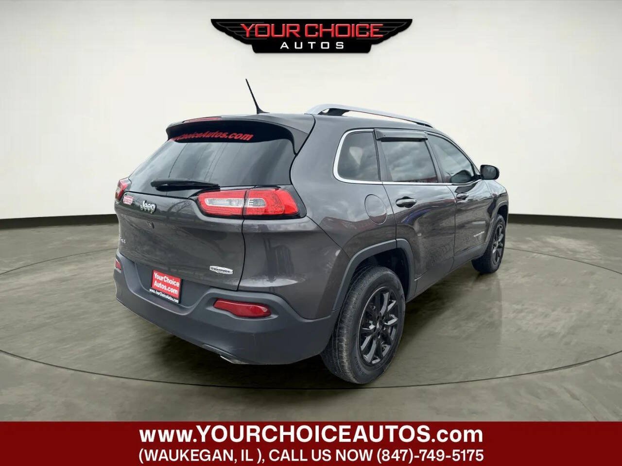 Used 2014 Jeep Cherokee Latitude w/ Comfort/Convenience Group AWD/4WD image 5