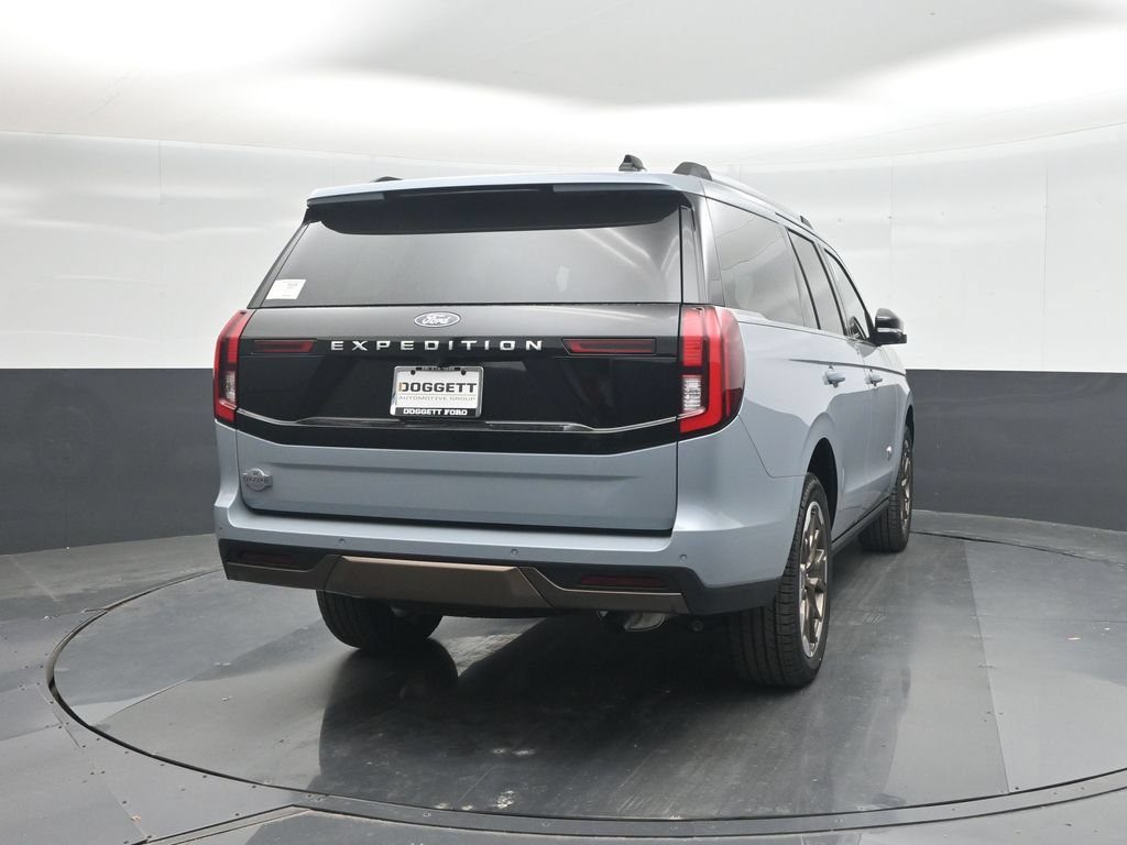 New 2027 Ford Expedition King Ranch RWD image 24
