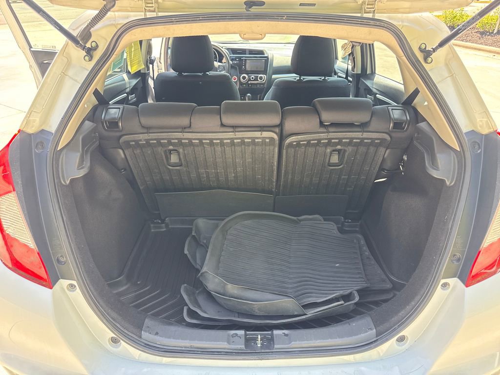 Used 2020 Honda Fit EX image 32