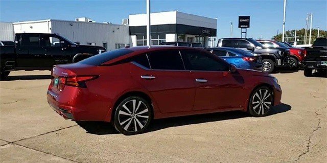 Used 2022 Nissan Altima 2.5 Platinum image 5