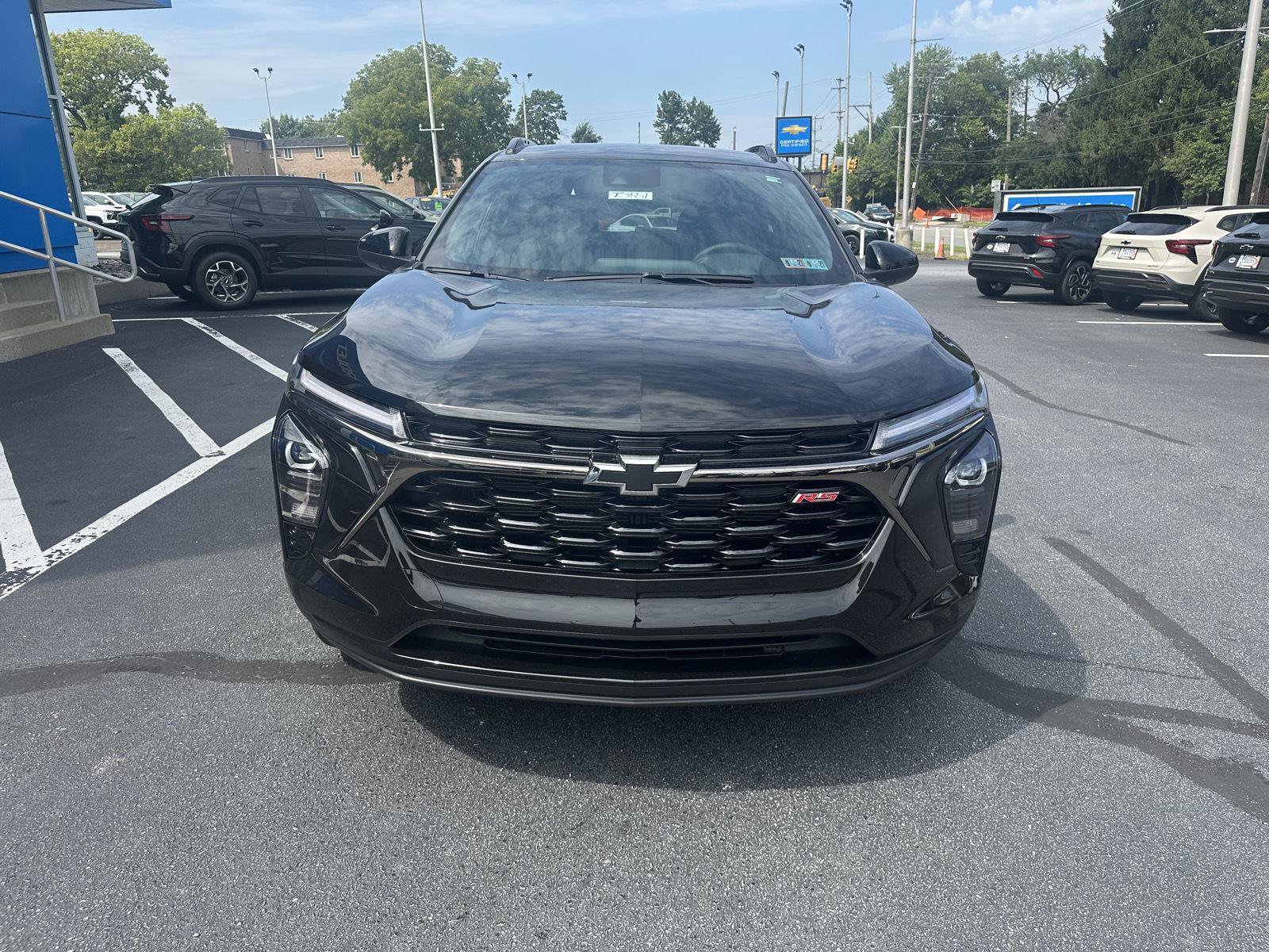New 2026 Chevrolet Trax RS w/ Driver Confidence Package FWD image 2