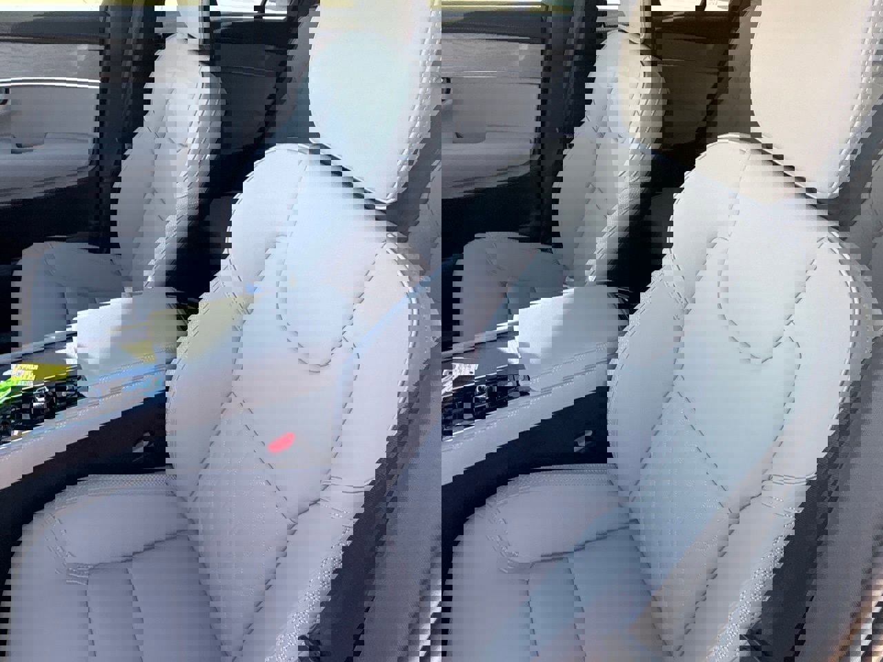 New 2026 Volvo XC90 B6 Plus image 27