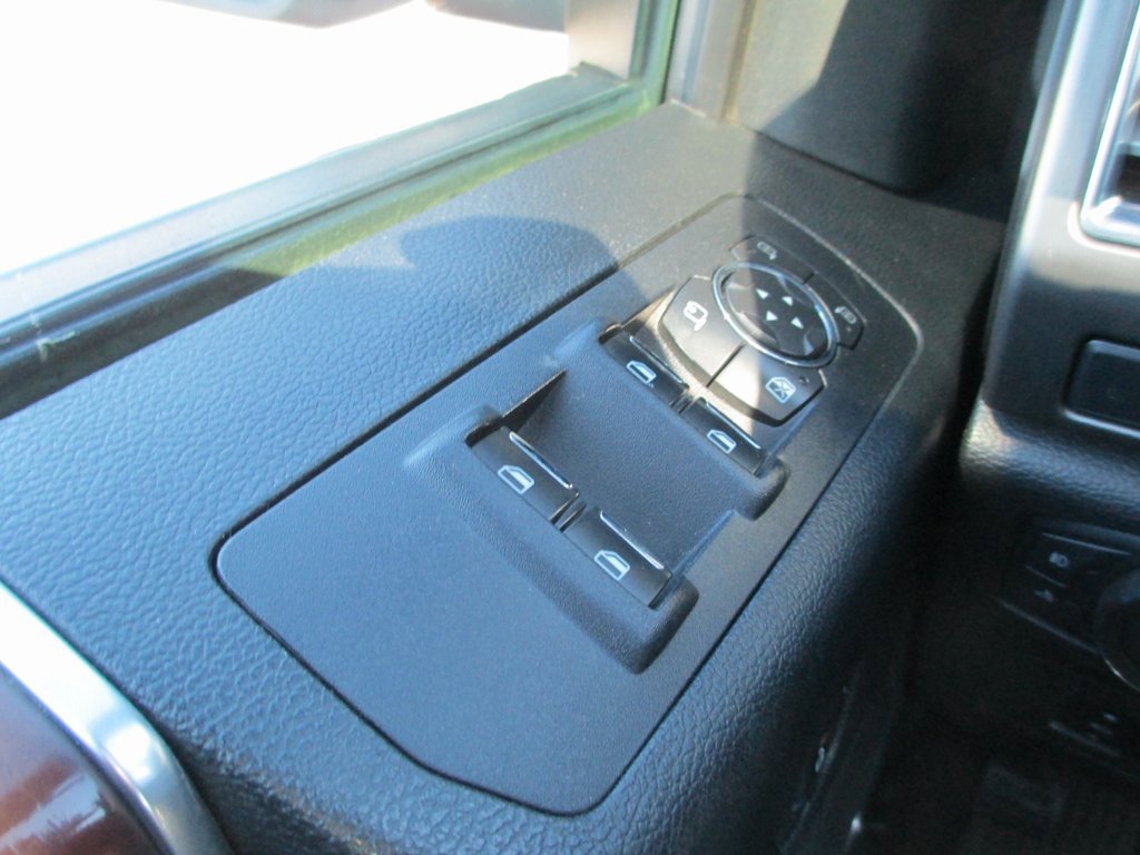 Used 2016 Ford F150 Limited w/ Trailer Tow Package image 29