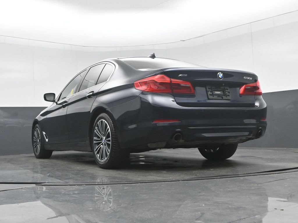 Used 2018 BMW 530i xDrive AWD/4WD image 56