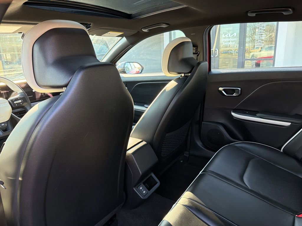 Used 2025 Kia K4 GT-Line w/ GT-Line Premium Package image 20