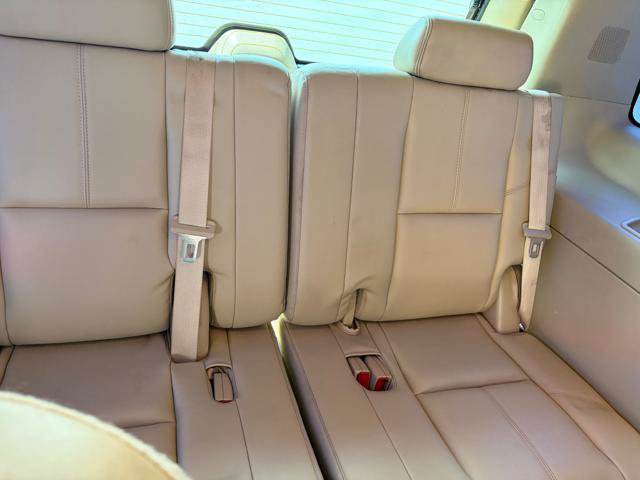 Used 2013 GMC Yukon Denali AWD/4WD image 15