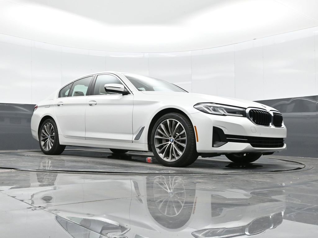 Used 2022 BMW 530i xDrive w/ Executive Package image 36