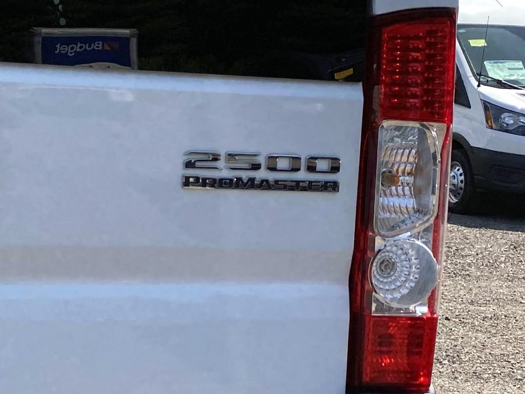 Used 2025 RAM ProMaster 2500 w/ U-Haul Equipment Group FWD image 5