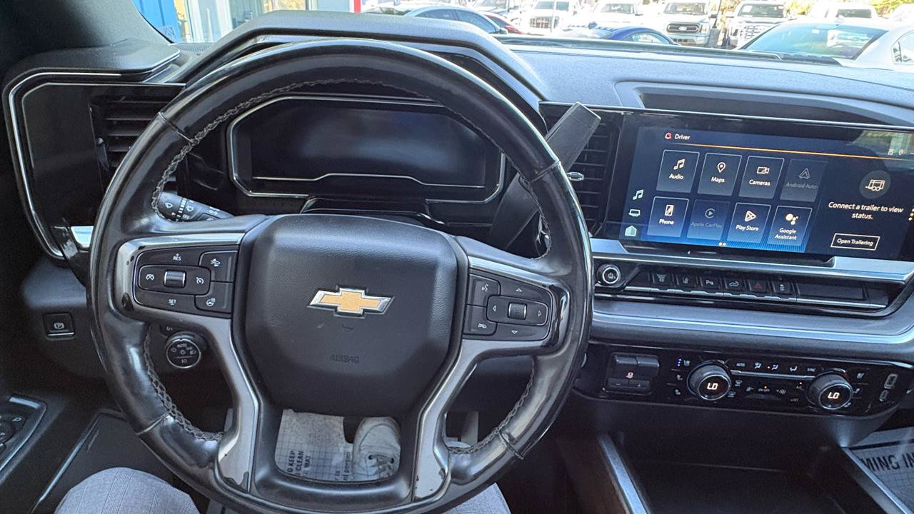 Used 2024 Chevrolet Silverado 2500 High Country w/ LPO, Dark Essentials Package AWD/4WD image 18