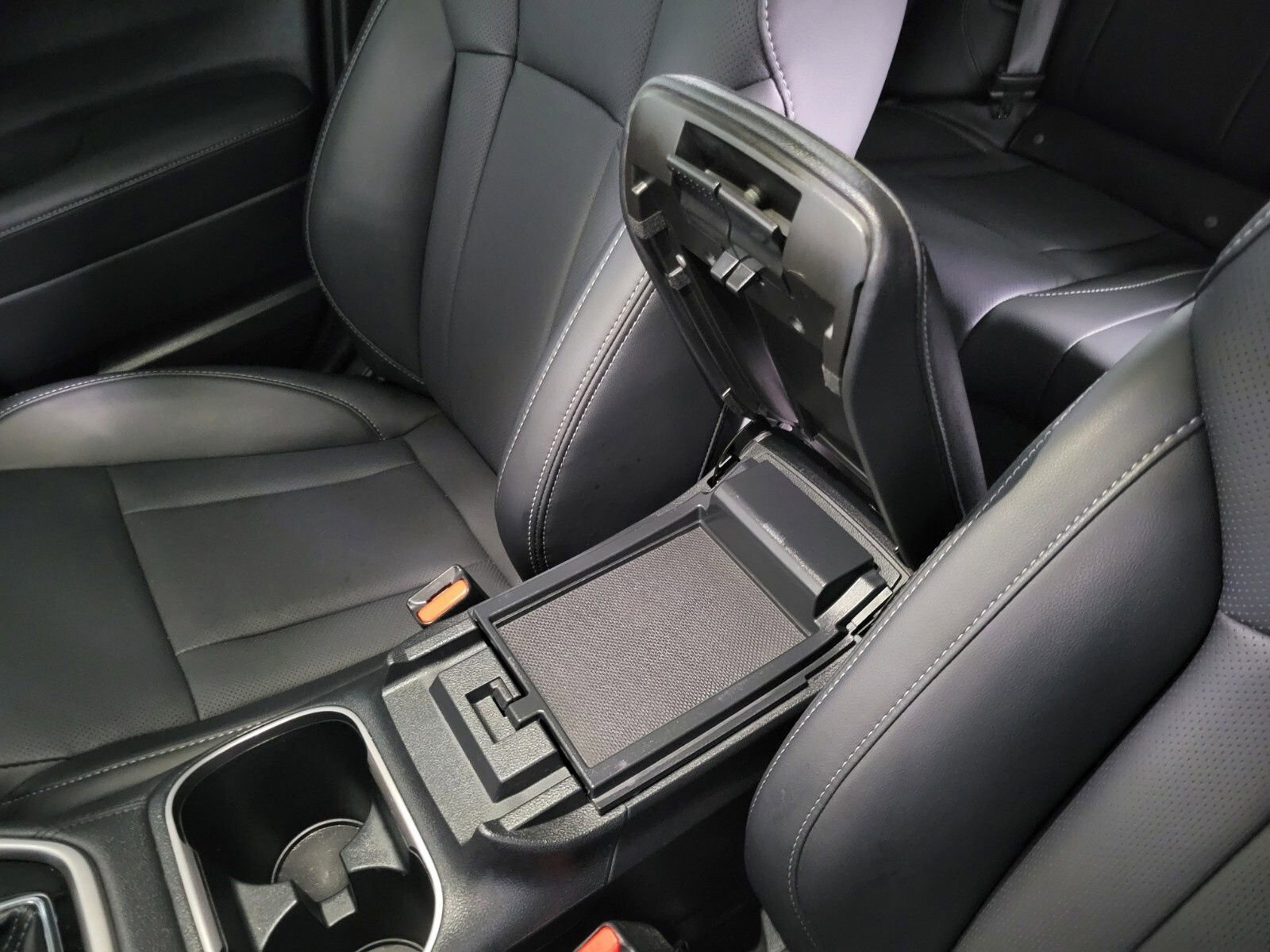 Certified 2025 Subaru Outback Limited XT w/ Tech Package 3 image 30